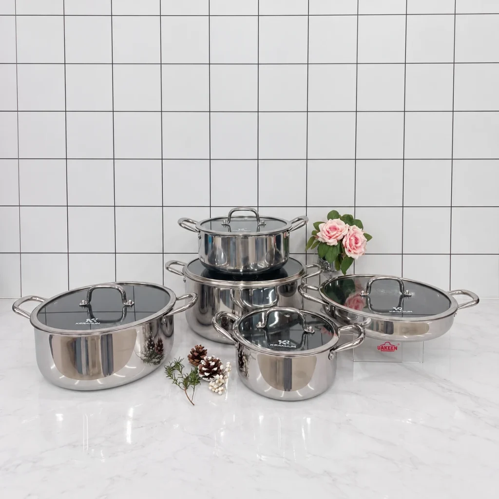 UAKEEN KR-002 cookware set